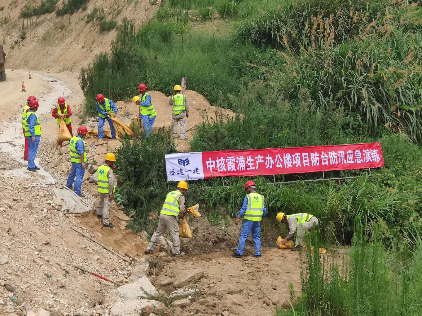 12a7ed84e4d9bab51687823e2232702.jpg 12a7ed84e4d9bab51687823e2232702.jpg